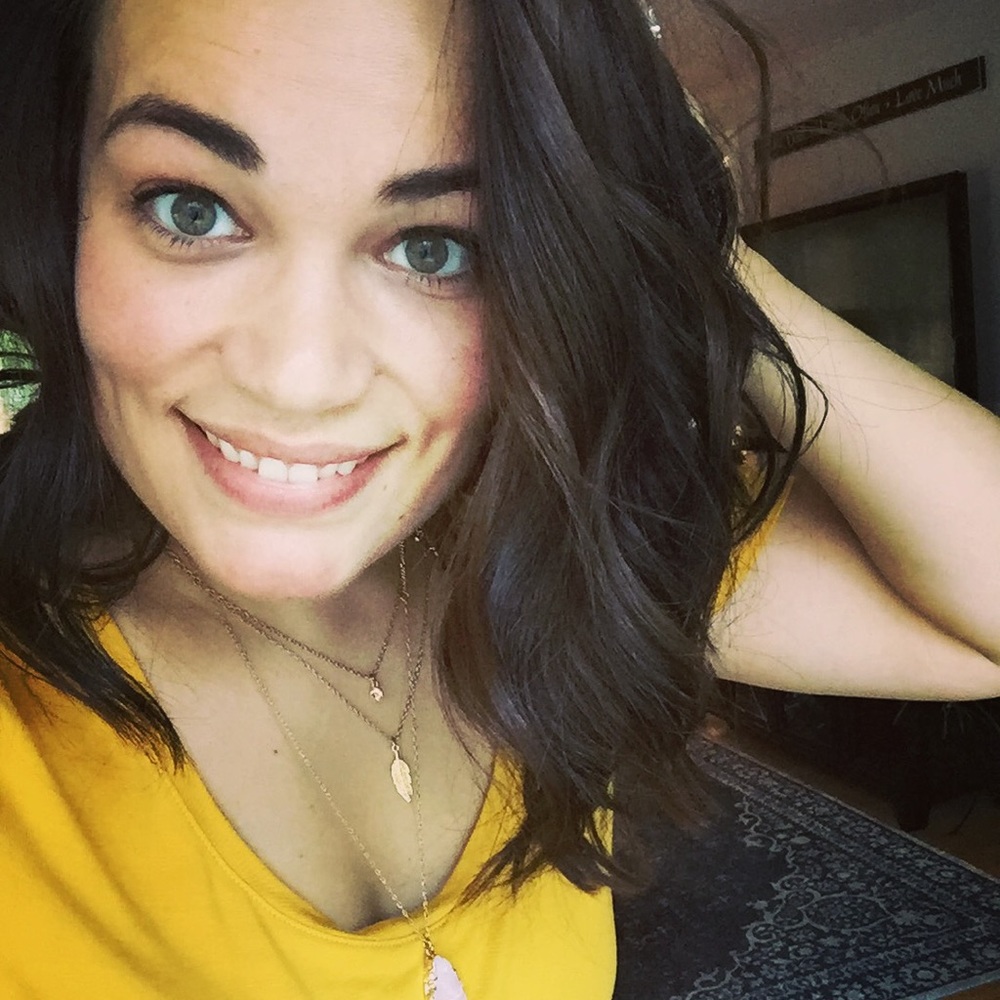 Meet your Posher, Holly